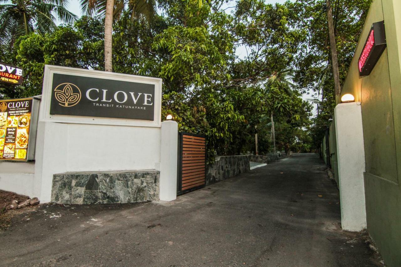 Clove Transit Hotel Kotugoda Luaran gambar